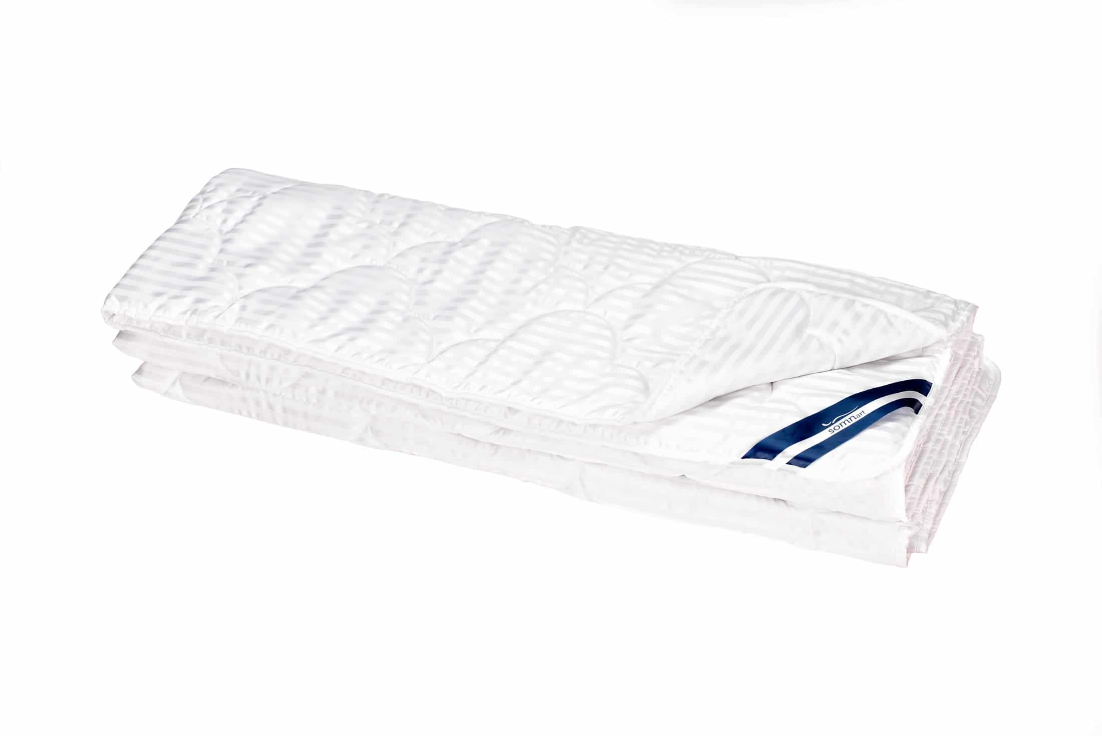 Pilota 200×220 cm microfibra striata, SomnART premium, alba matlasata model nor mare, 400 g, de iarna - 5